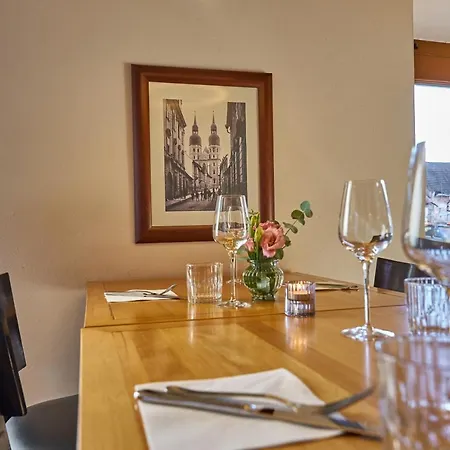 Pension & Restaurant Patriot Trnava Bed & Breakfast