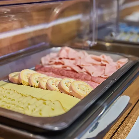 Pension & Restaurant Patriot Trnava 3*