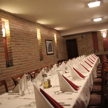Pension & Restaurant Patriot Trnava