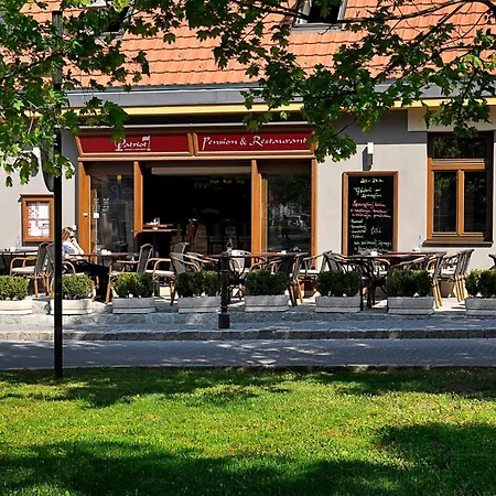 & Restaurant Patriot Trnava